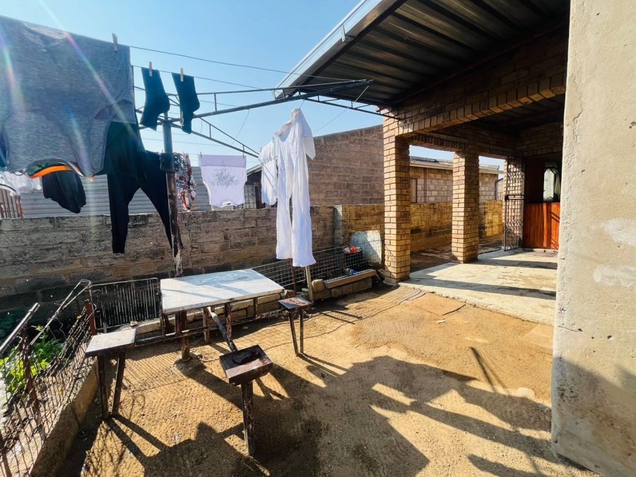 4 Bedroom Property for Sale in Motse Papiki Moilwa Free State